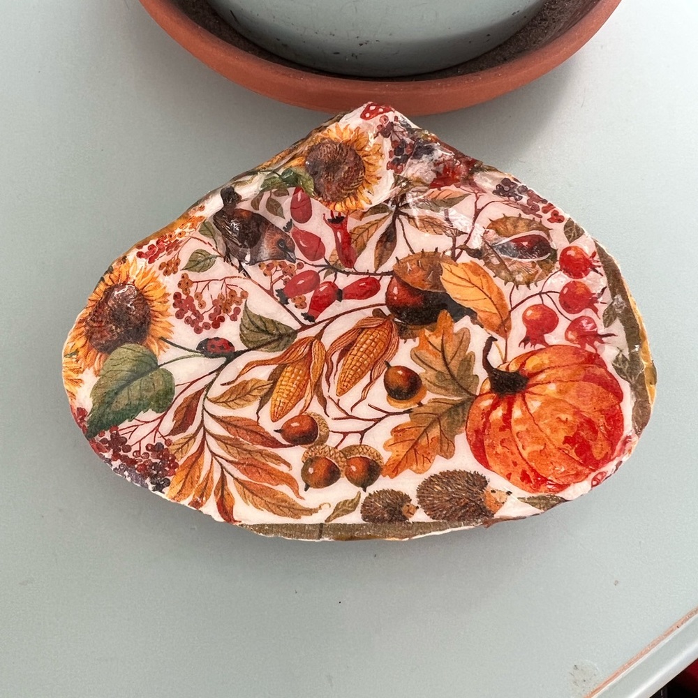 Hand Crafted Decoupage Sea Shell Ring Trinket Dish